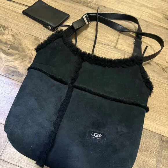 UGG Shearling Trimmed Shoulder Bag - Picture 2 of 8